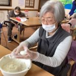 今日はみその日！五平餅を作りました♪